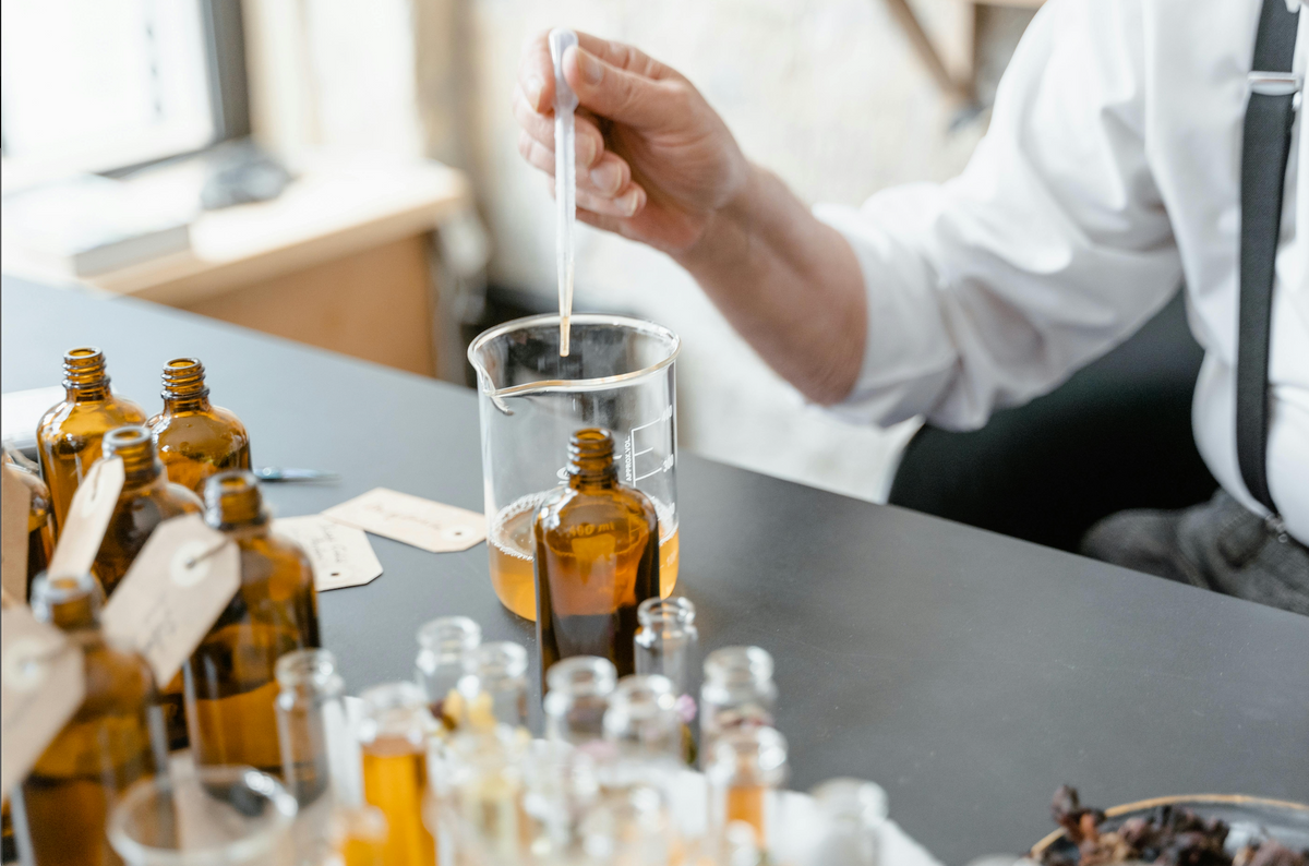 Comment adapter son parfum à chaque saison ?